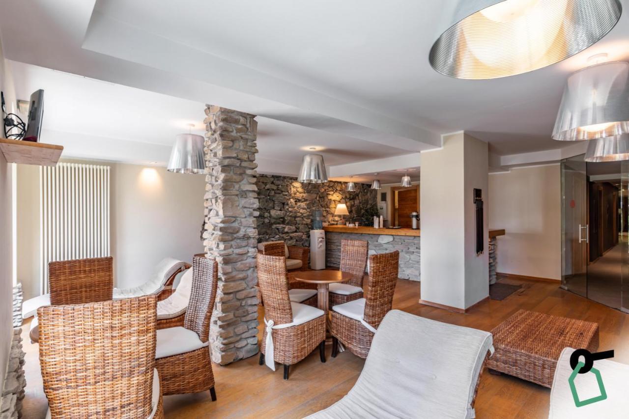 Hotiday Room Collection - Sauze Torre Oulx Exterior foto